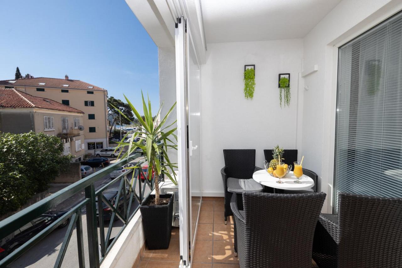 Antunovic Apartment