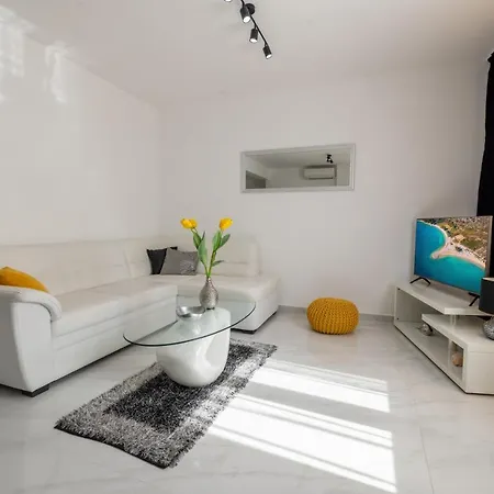 Apartments Antunovic Makarska Exterior photo